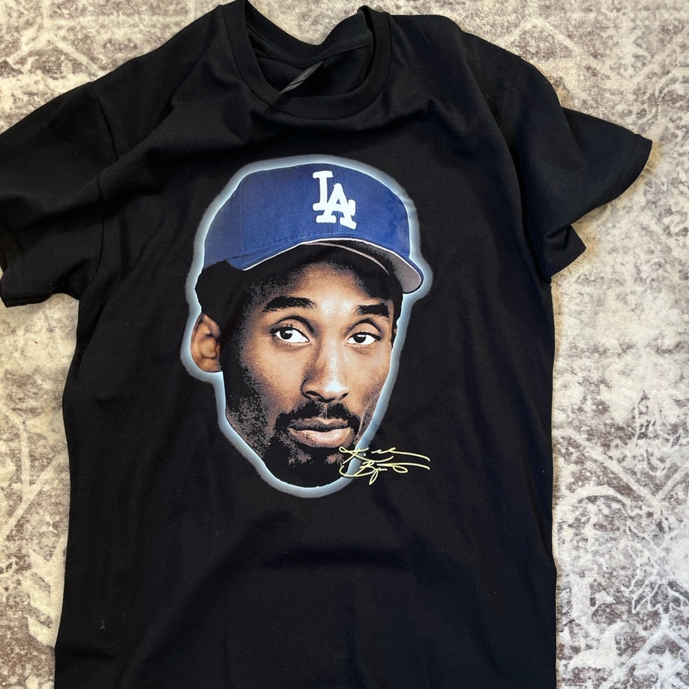 Young me  graphic tee- Kobe Bryant